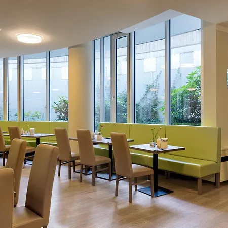 チューリップイン ミュンヘンメッセ 4*