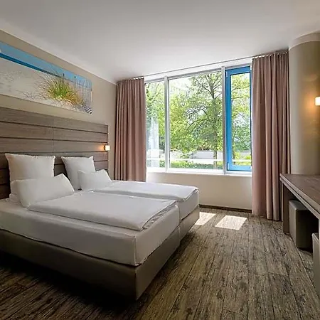 Tulip Messe 4*