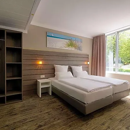 Tulip Messe 4*