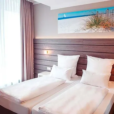 Tulip Messe Szálloda 4*