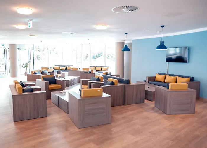 Tulip Messe 4* Μόναχο